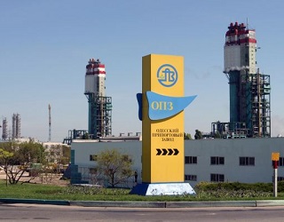 Одеський припортовий завод зупинив половину потужностей